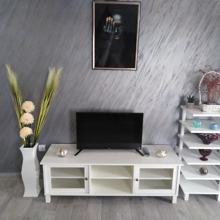 Appartement Danica à Sremska Mitrovica Extérieur photo